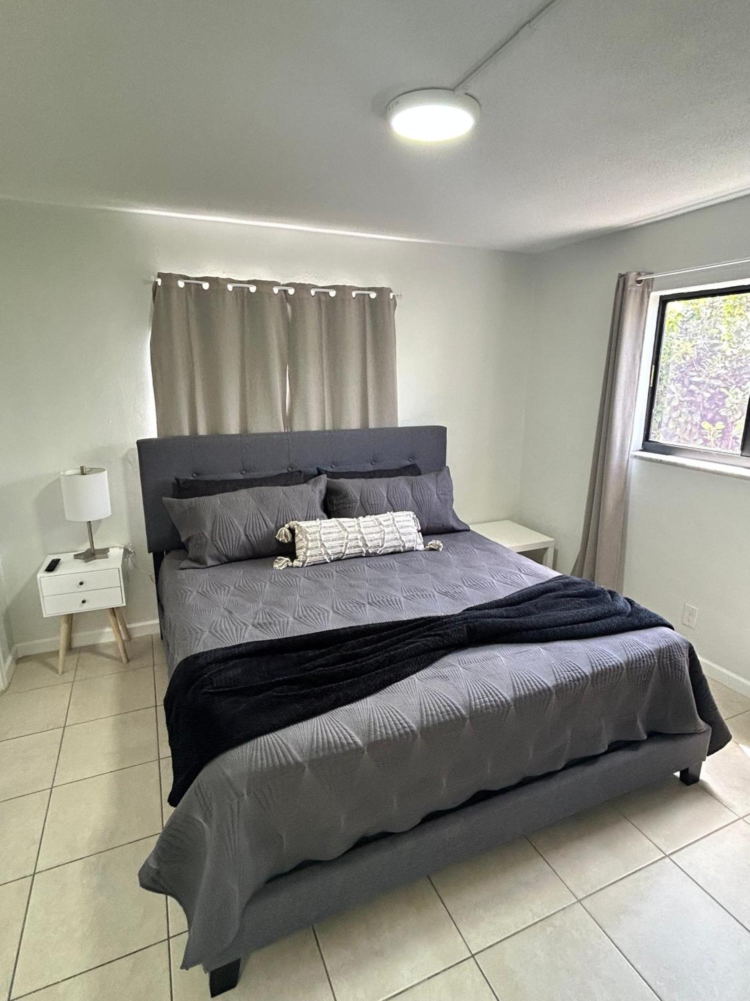 Apartment In Hollywood Close To Shops & Beach 110 Esterno foto